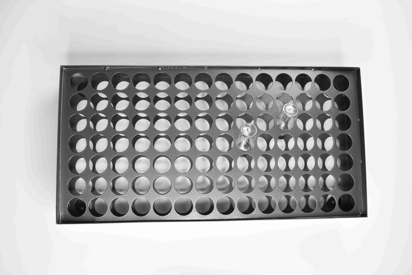 סטנד לבקבוקי צבע - 98 חורים