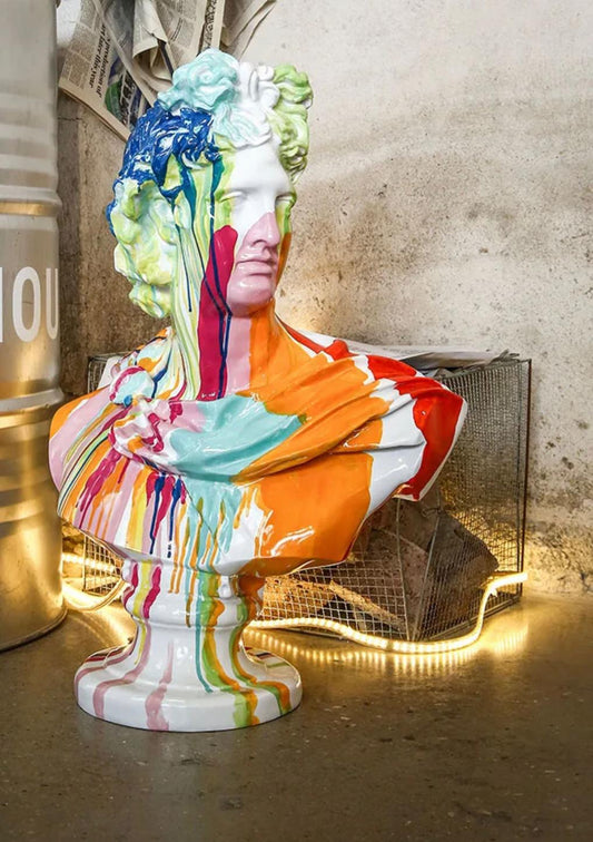 פסל אפולו צבעוני